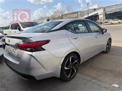 نيسان فيرسا